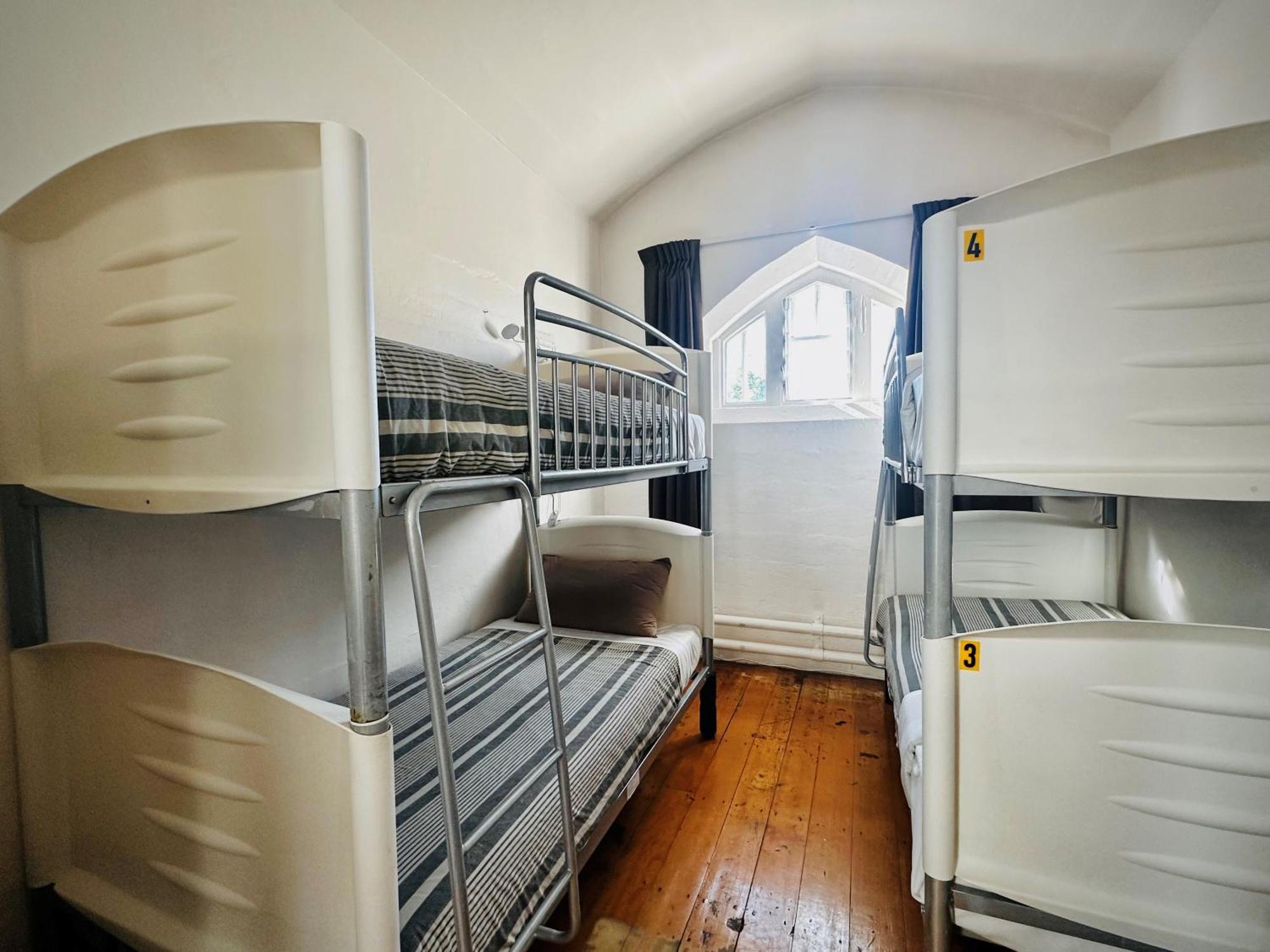 Bed 4-Bed Female Dormitory Room